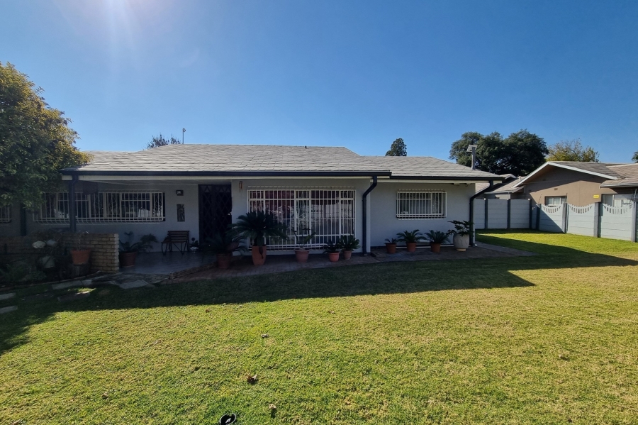 3 Bedroom Property for Sale in Meiringspark North West
